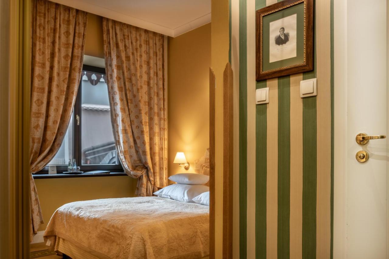 فندق غروديك كراكوفيا المظهر الخارجي الصورة A room at the hotel