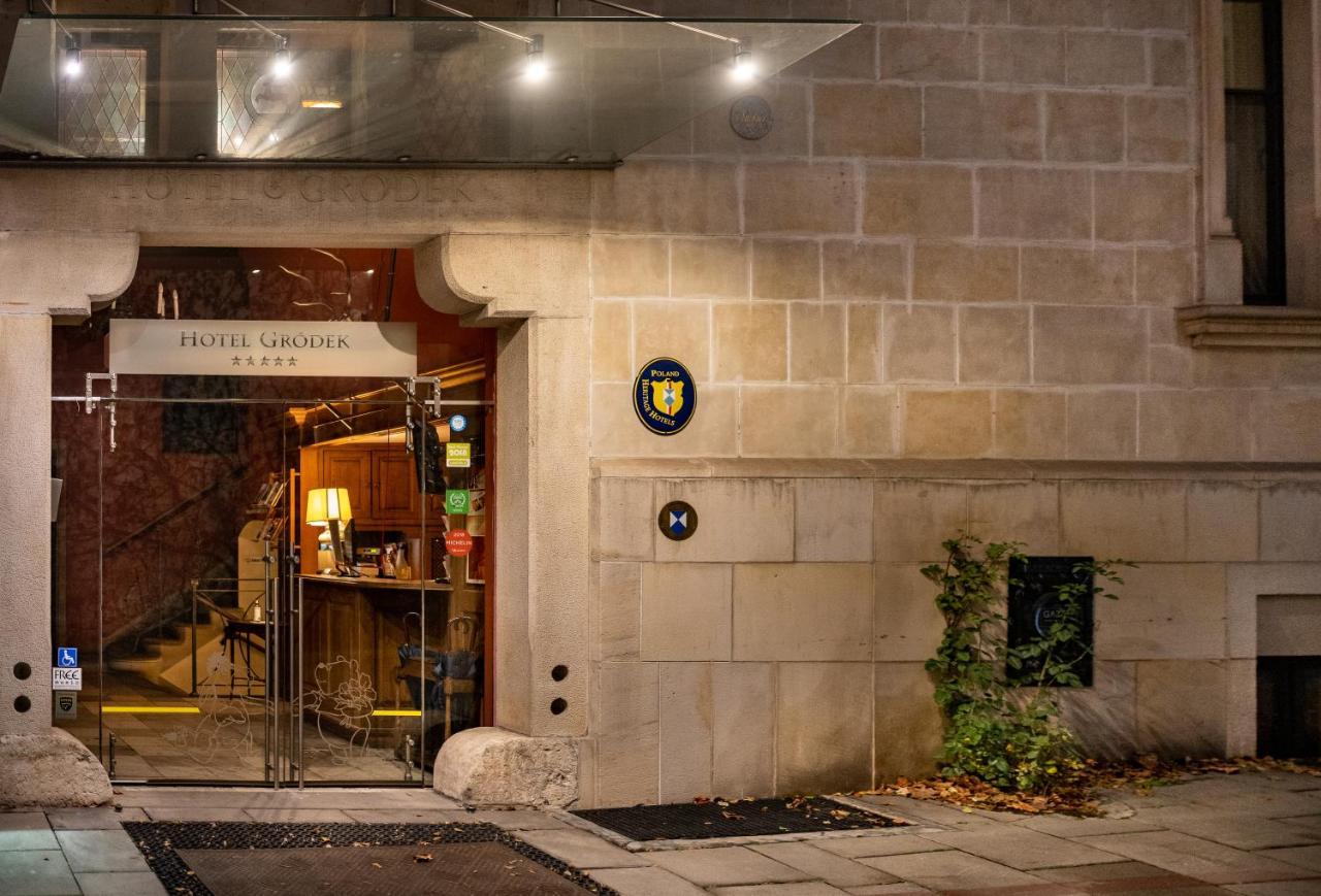 فندق غروديك كراكوفيا المظهر الخارجي الصورة Embassy of Finland in London