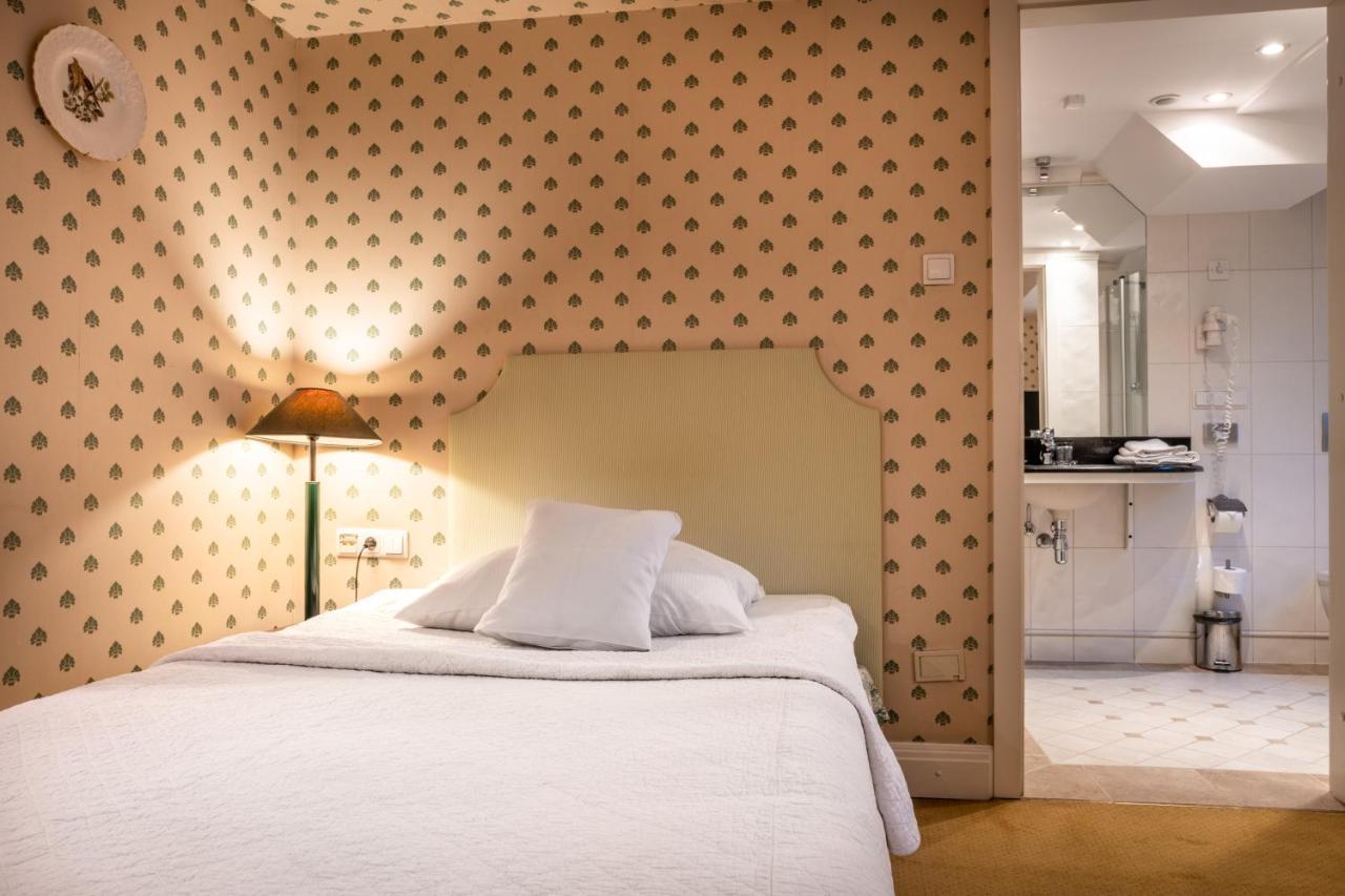 فندق غروديك كراكوفيا المظهر الخارجي الصورة A room at the hotel