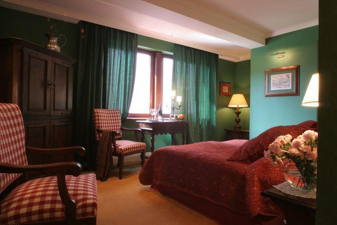 فندق غروديك كراكوفيا المظهر الخارجي الصورة A room at the hotel