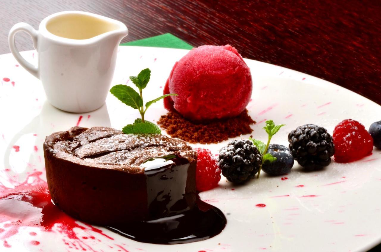فندق غروديك كراكوفيا المظهر الخارجي الصورة A chocolate dessert