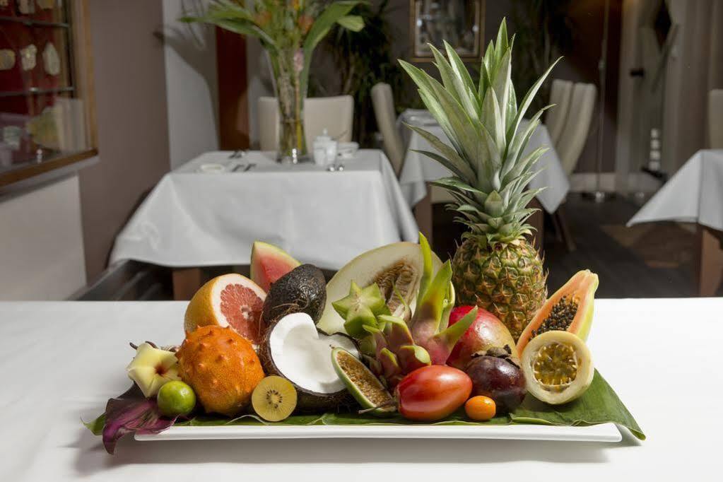 فندق غروديك كراكوفيا المظهر الخارجي الصورة A fruit platter