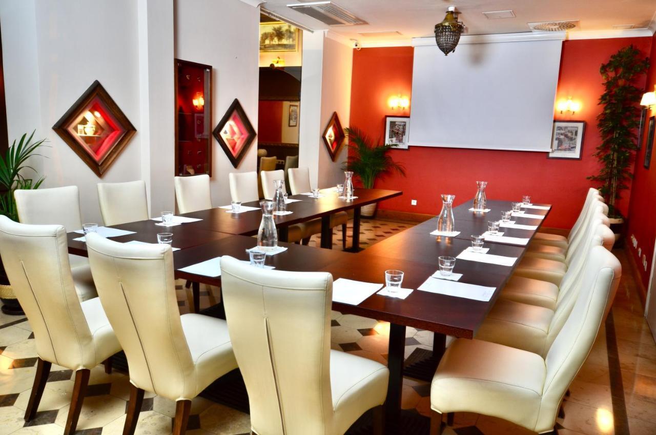 فندق غروديك كراكوفيا المظهر الخارجي الصورة The boardroom at the hotel